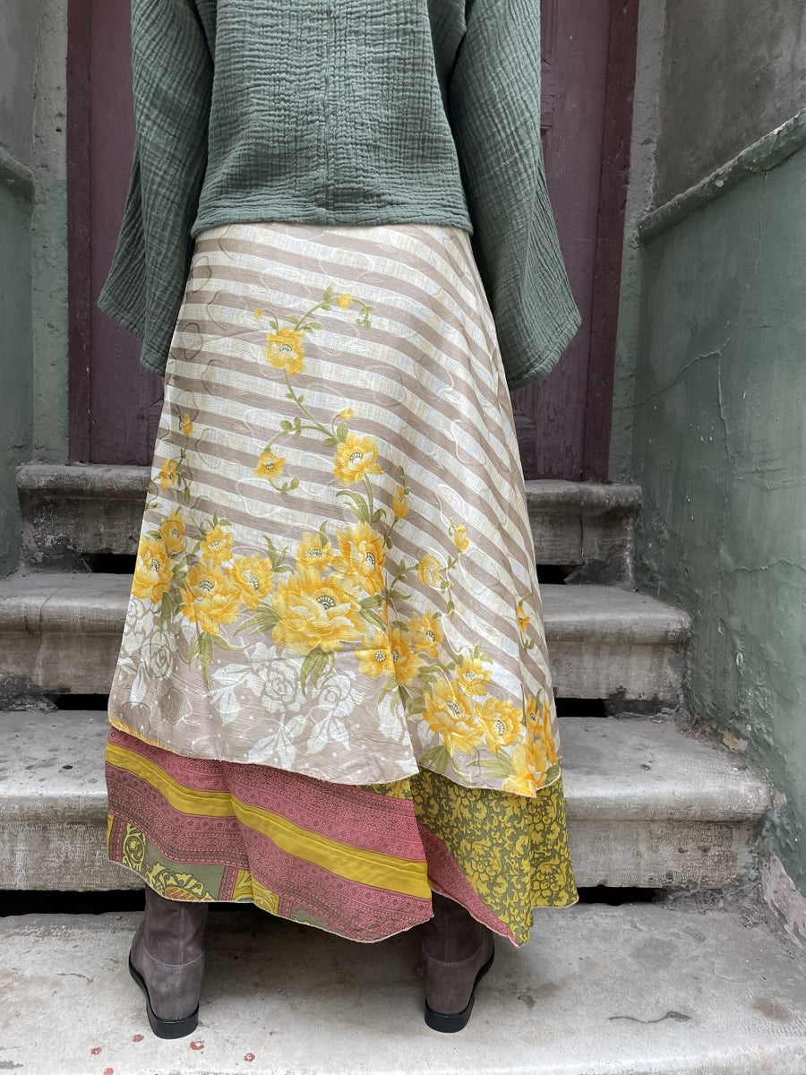 Bohem_Desenli_Cift_Tarafli_ipek_Nepal_Baglamali_ipek_Etek_Sari