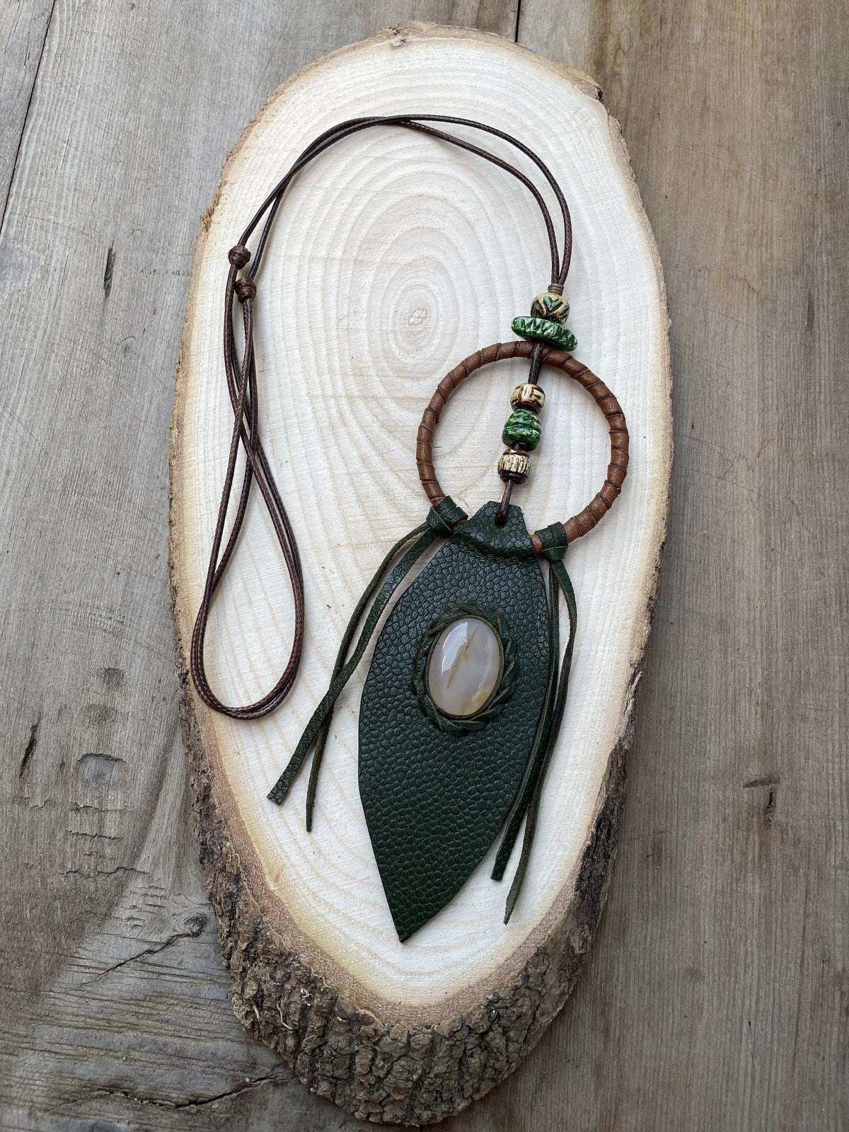 Bohem Tasarım Astrid Doğal Taş Deri Kolye