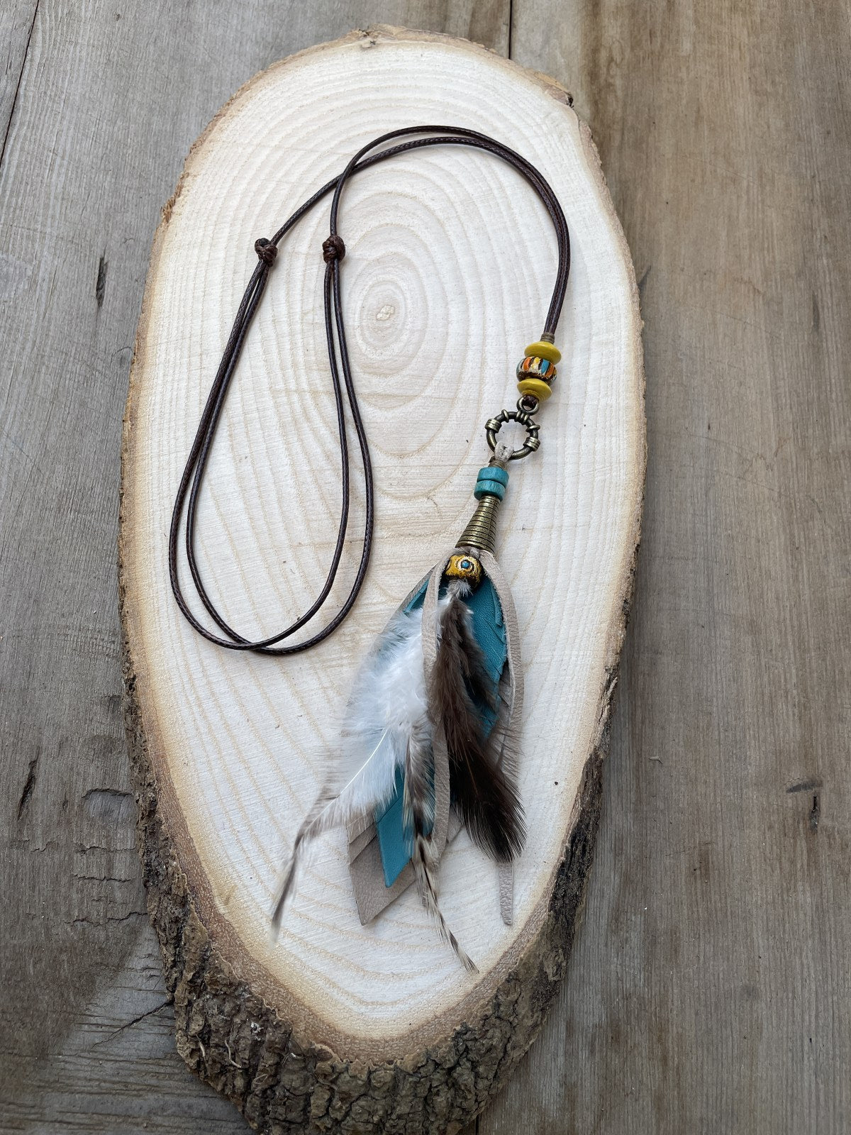 Bohem Tasarım Freydis Doğal Taş Deri Kolye