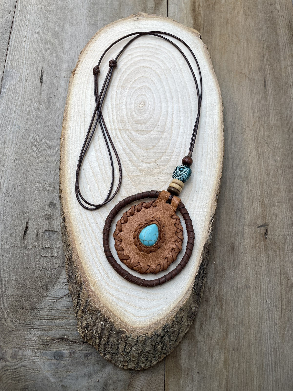 Bohem Tasarım Siggy Doğal Taş Deri Kolye