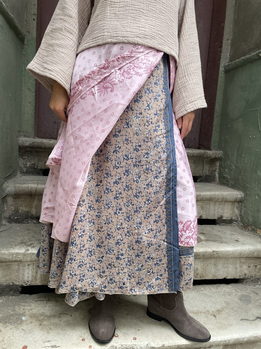 Nepal İpek Çift Taraflı Bağlamalı Etek – Pudra Pembe Desenli