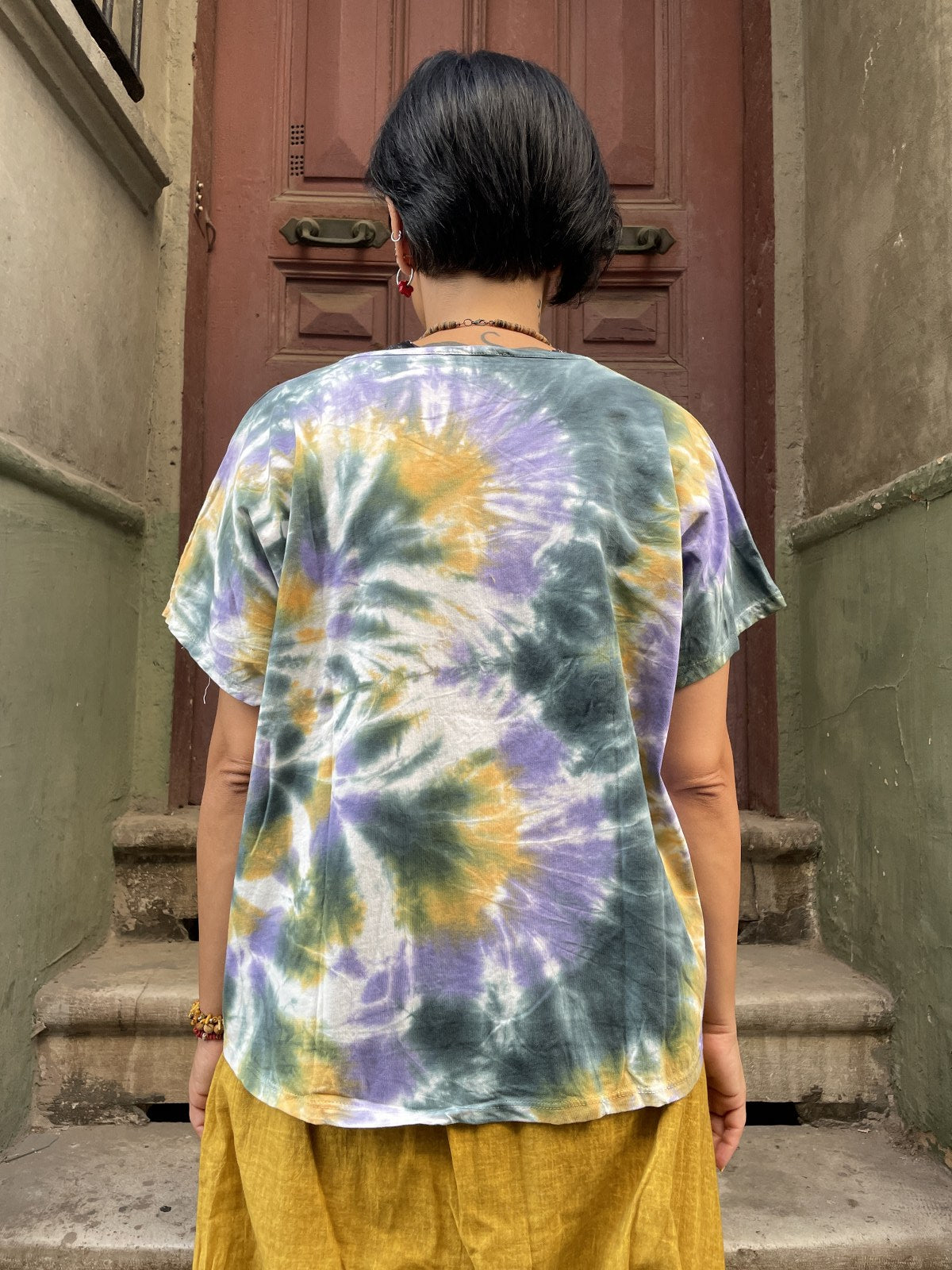 Bohem Batik Tişört – El Yapımı %100 Pamuk