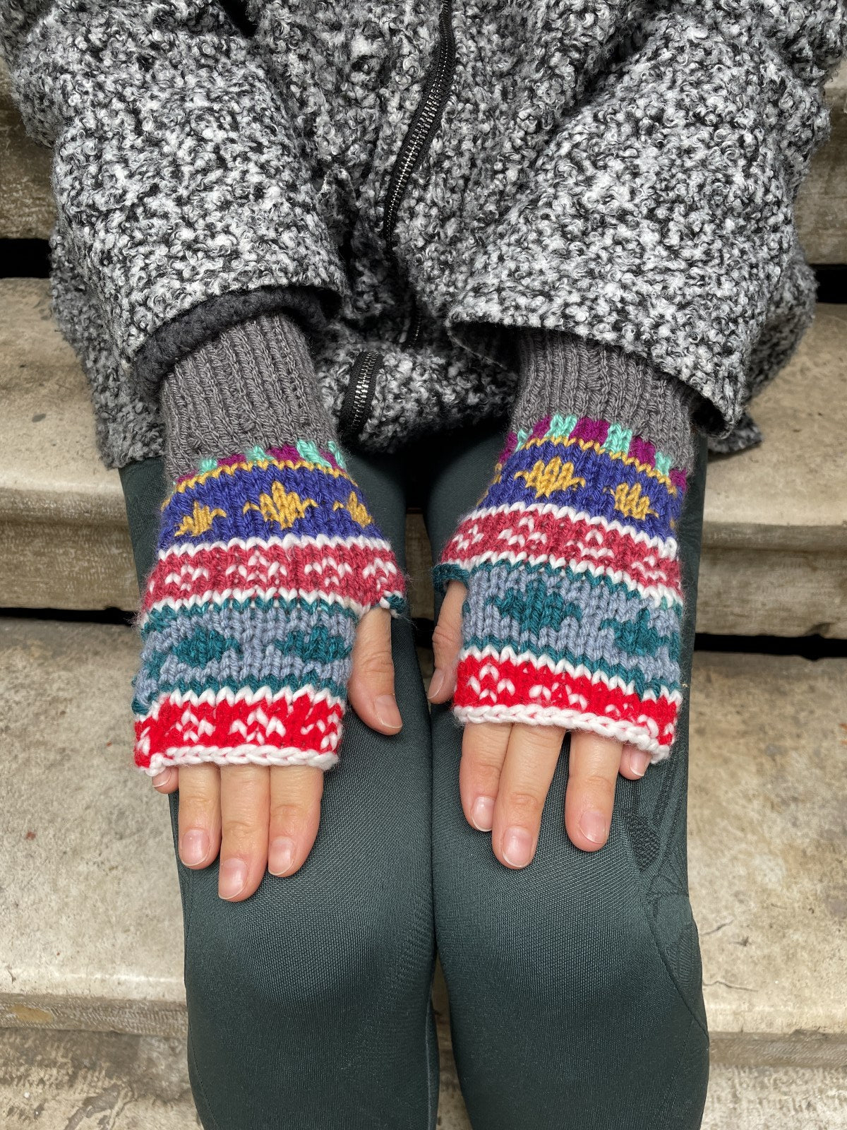 Bohem Gri Beyaz Eldiven Bere Takımı