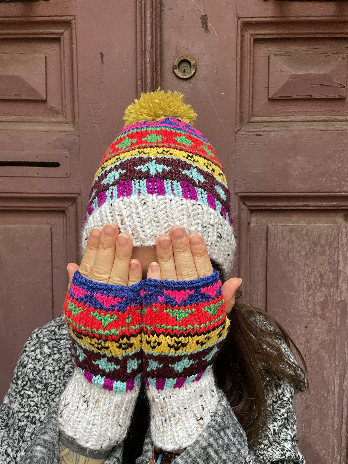 Bohem Krem Mor Motifli Yün Bere Eldiven Takımı