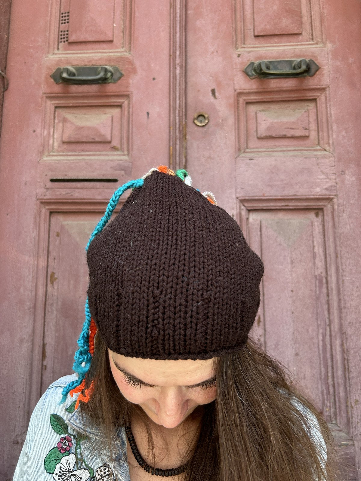 Siyah Rastalı Bere - El Yapımı Boho Tarz