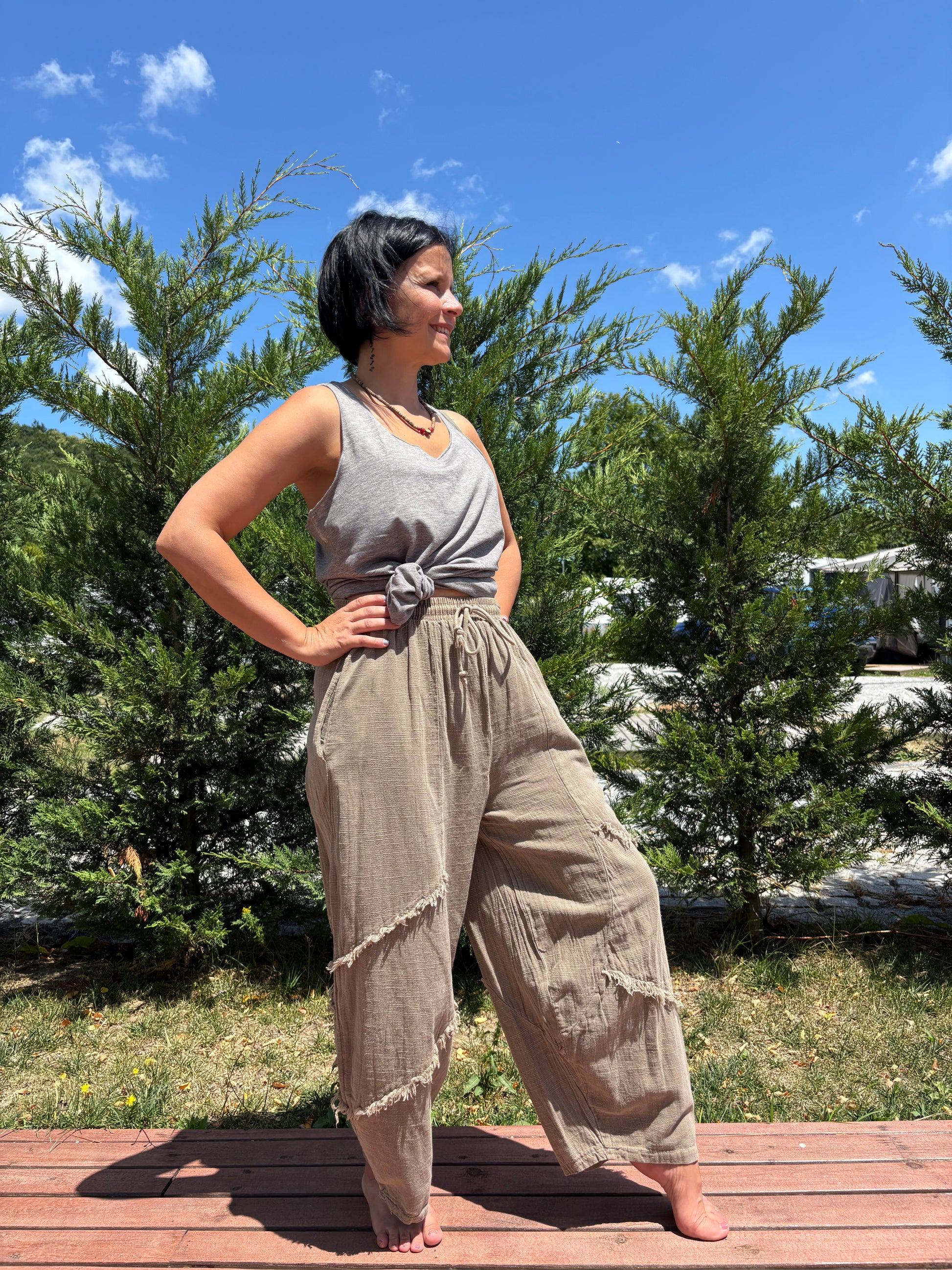 Bohem Bol Paça Pantolon – %100 Pamuk – Haki, Bej, Gri, Siyah, Kahve
