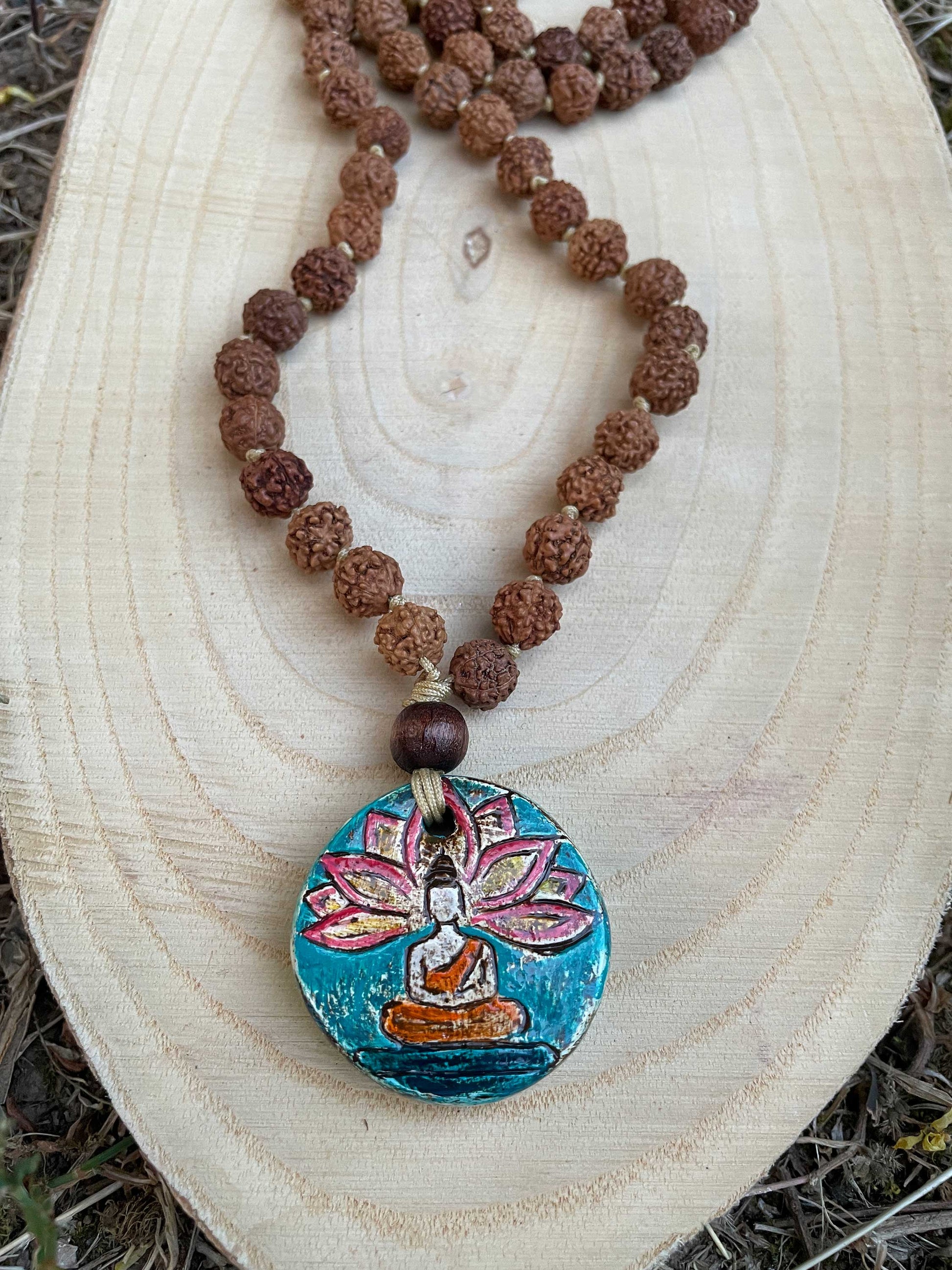 Yoga Sembolü Rudraksha Tohumu Seramik Doğal Tas Mala Kolye