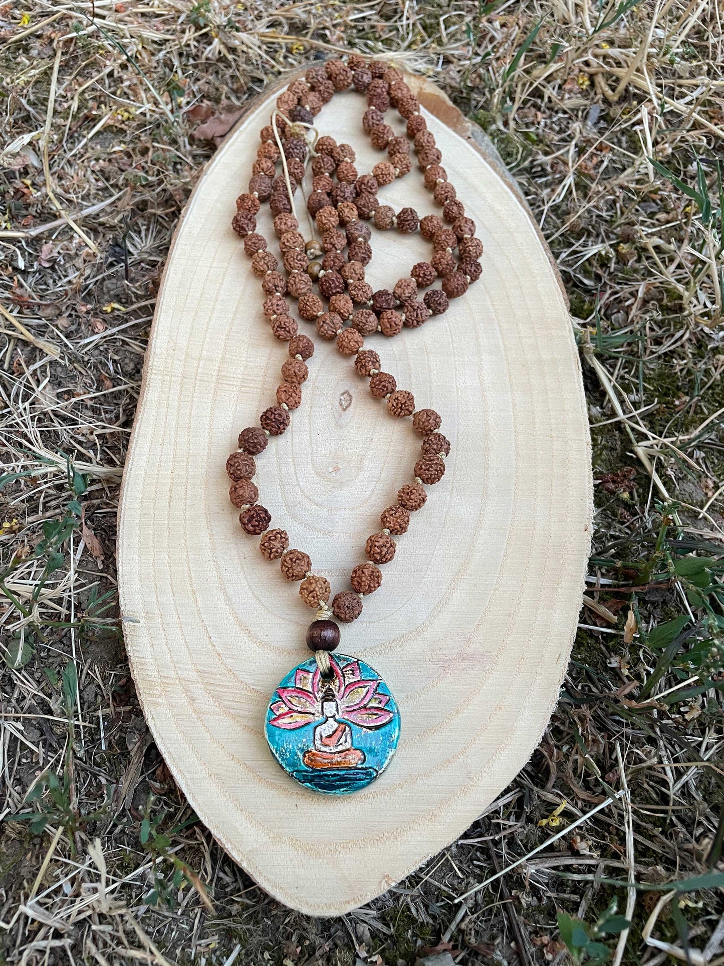Yoga Sembolü Rudraksha Tohumu Seramik Doğal Tas Mala Kolye
