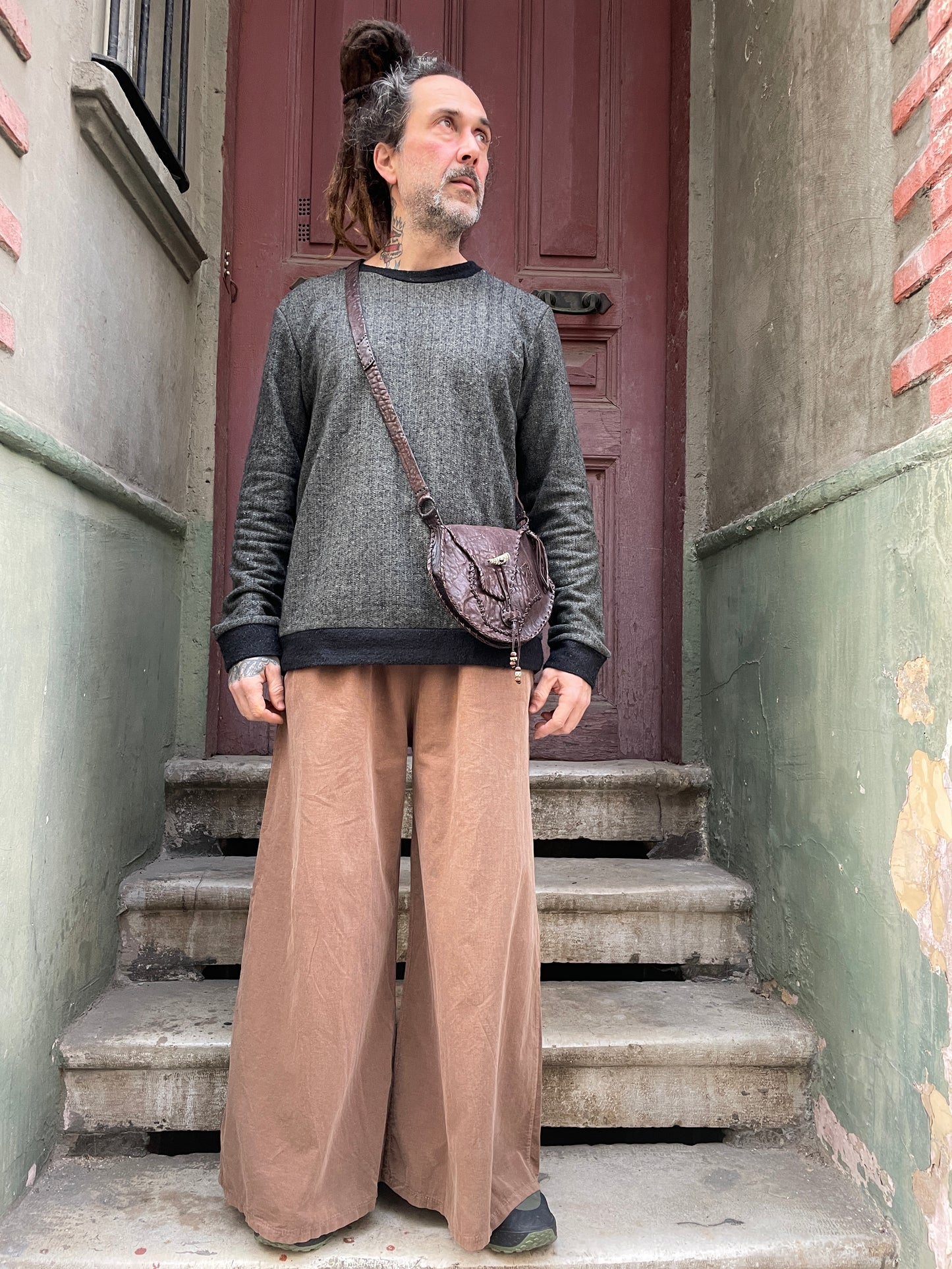 El Yapımı Tasarım Deri Çanta - Özel Kapama Tokalı, Bohem ve Vintage Stil