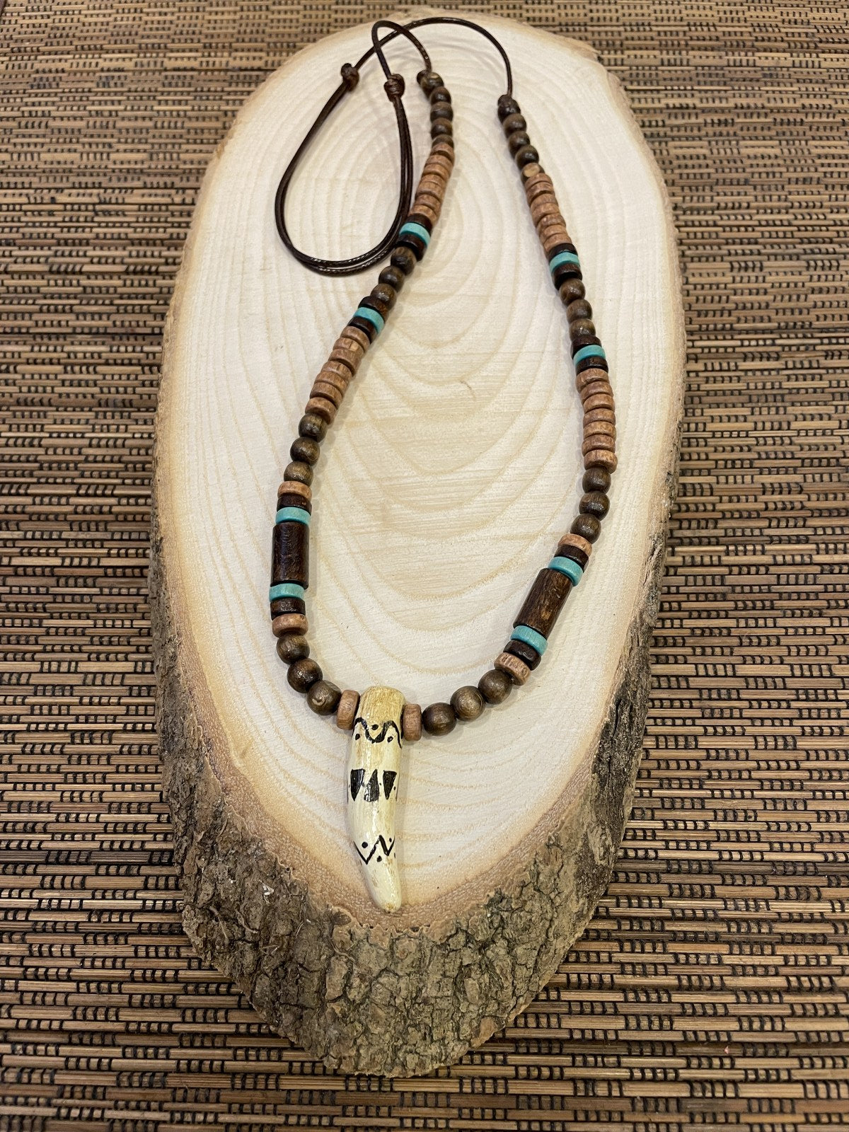 Bohem Viking Fil Dişi Seramik Kolye