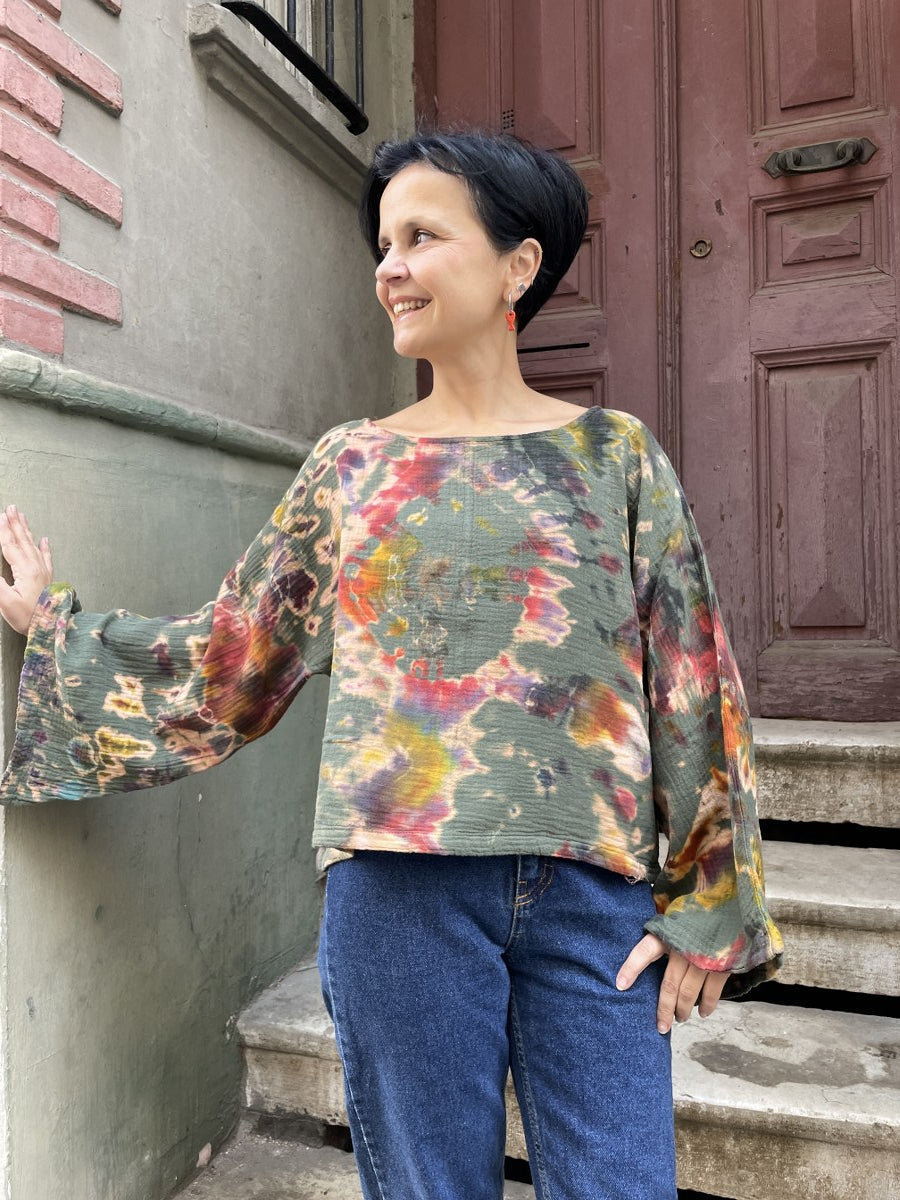 Batik Müslin Bluz – “Luna” – El Boyaması Bohem Tasarım,
