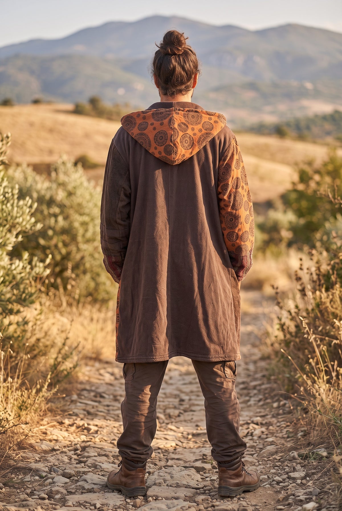 Unisex Nepal Etnik Patchwork Polar Astarlı Uzun Kapüşonlu Ceket Mont – Kahve