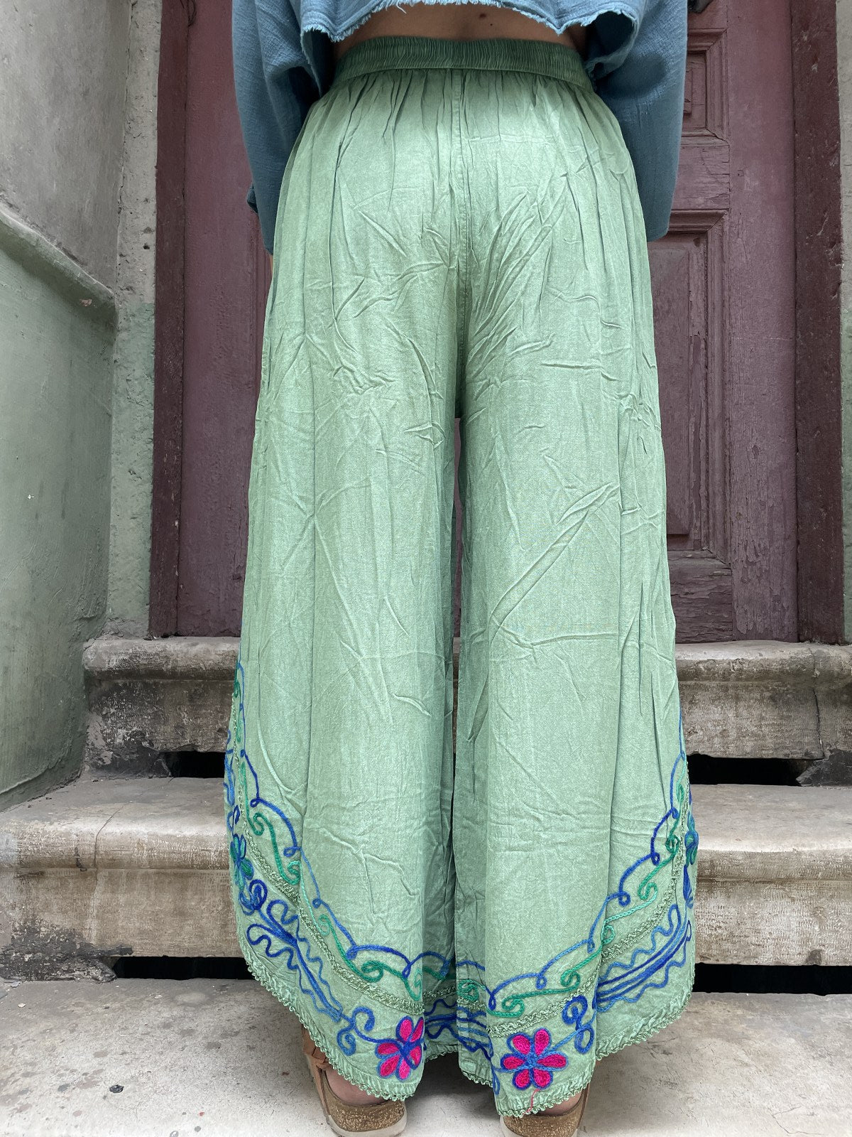 Bohem Çiçekli Kapaklı Kadın Pantolon