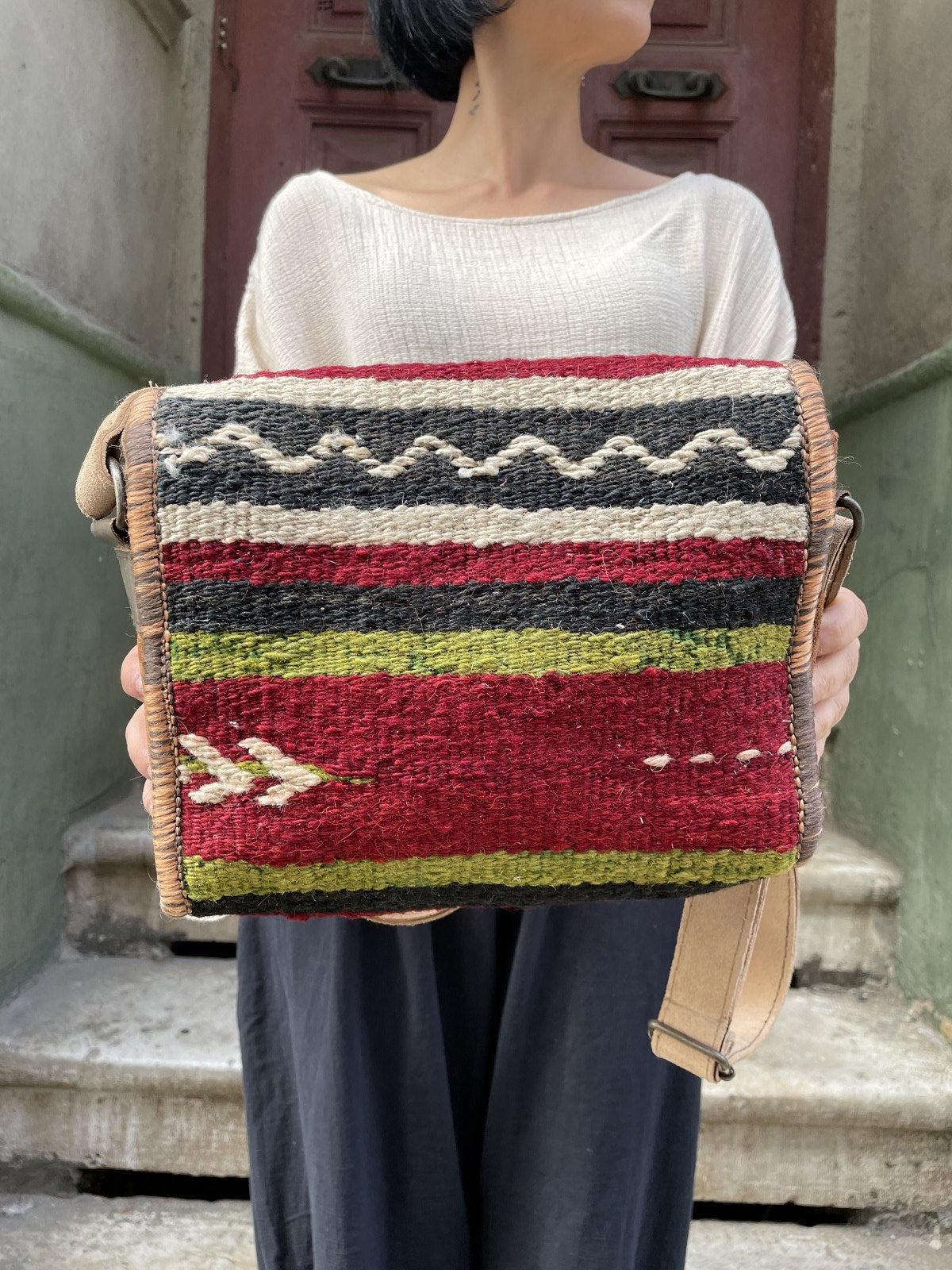 Bohem Mor Bordo Desenli Deri Kilim Omuz Çantası