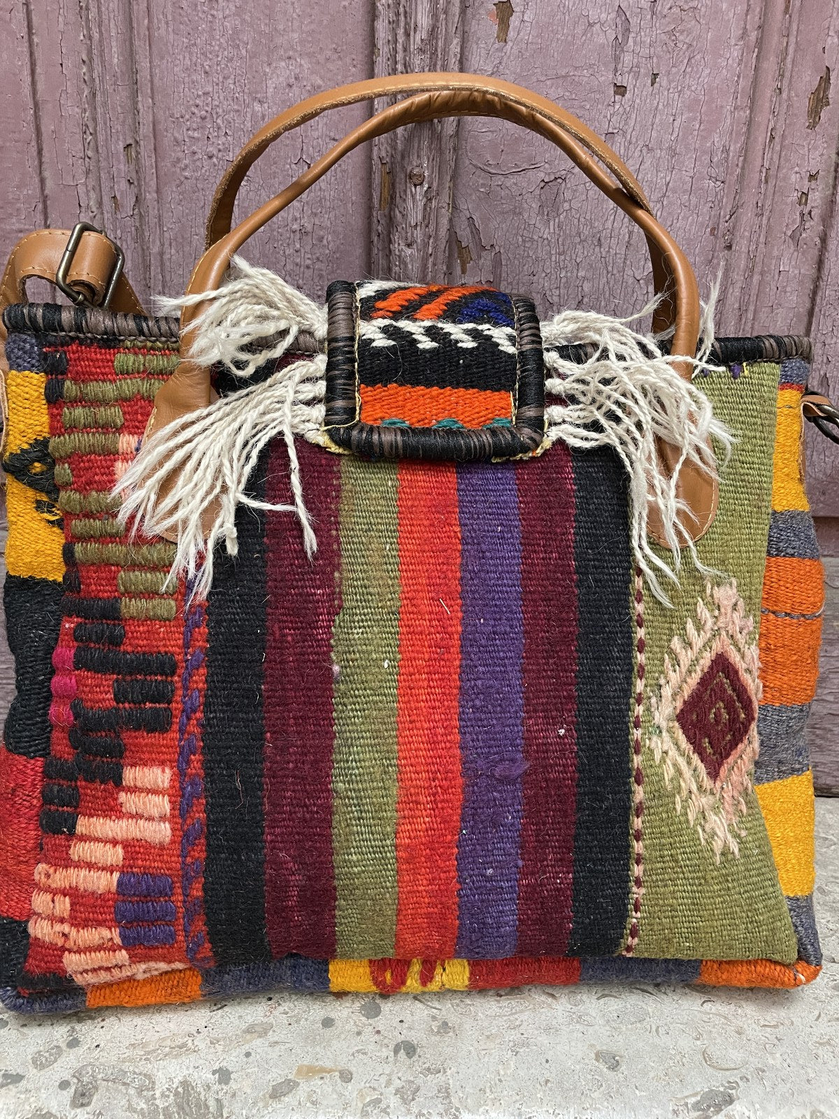 Bohem Renkli Saçaklı Laptop Kilim Omuz Çantası