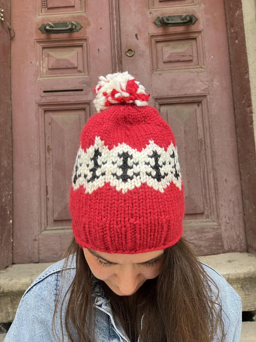 Bohem Yılbaşı Motifli El Örgüsü Bere