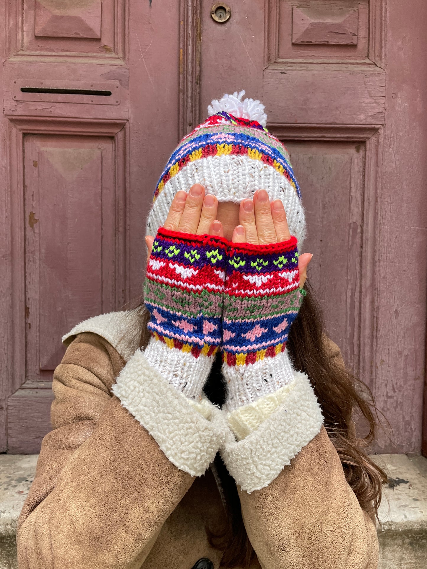 Bohem Krem Mavi Motifli Yün Bere Eldiven Takımı