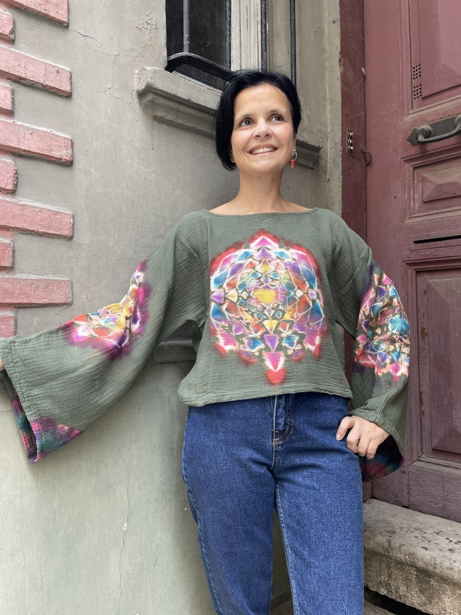 Batik Müslin Bluz – “Mandala” | El Boyaması Bohem Tasarım