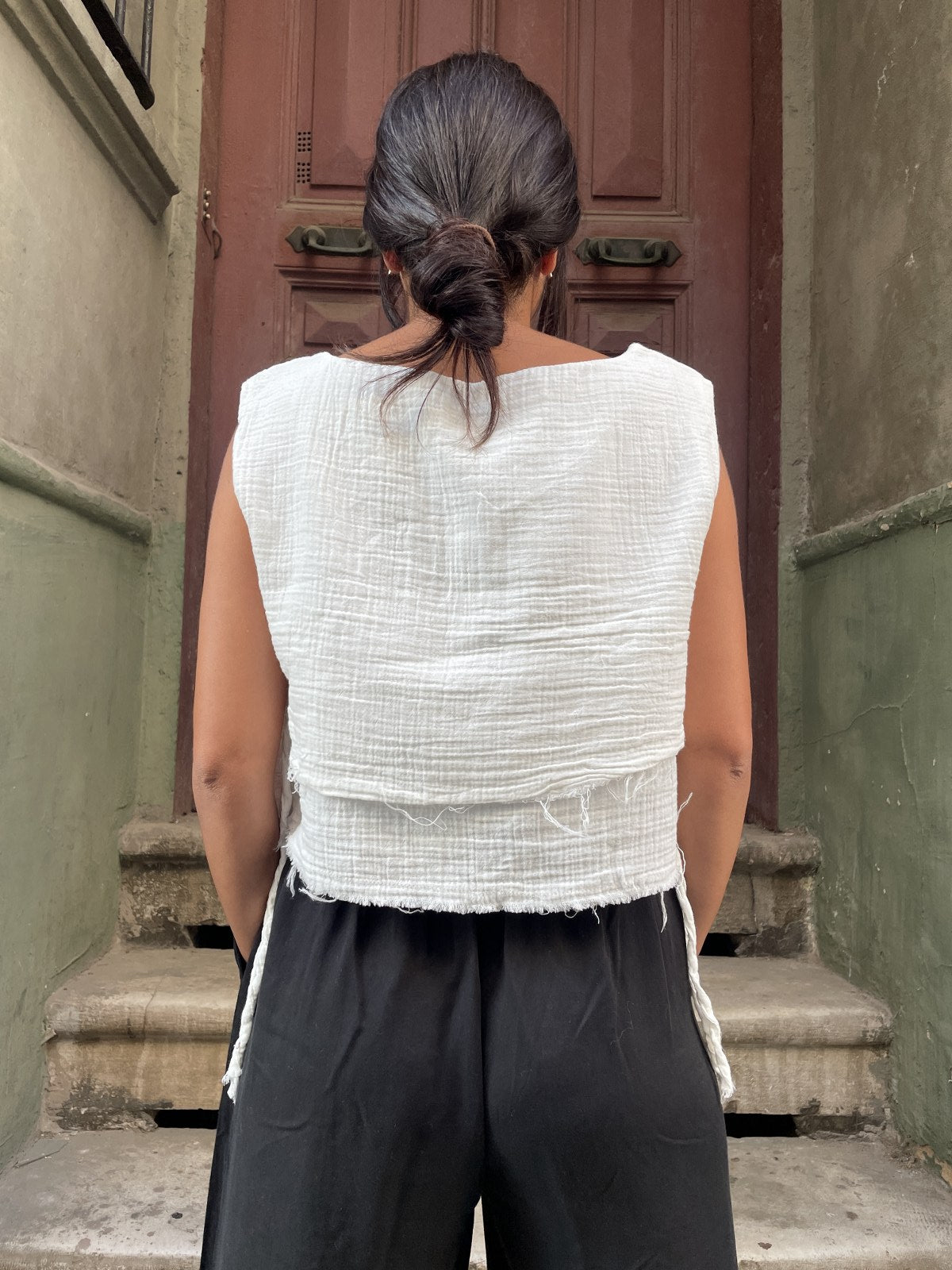 Bohem Müslin Kolsuz Crop Bluz