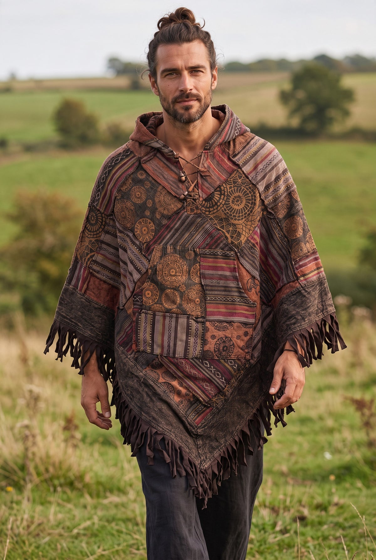 Azmara Nepal Patchwork Kapüşonlu Panço – Kahverengi Etnik Bohem Unisex Tasarım