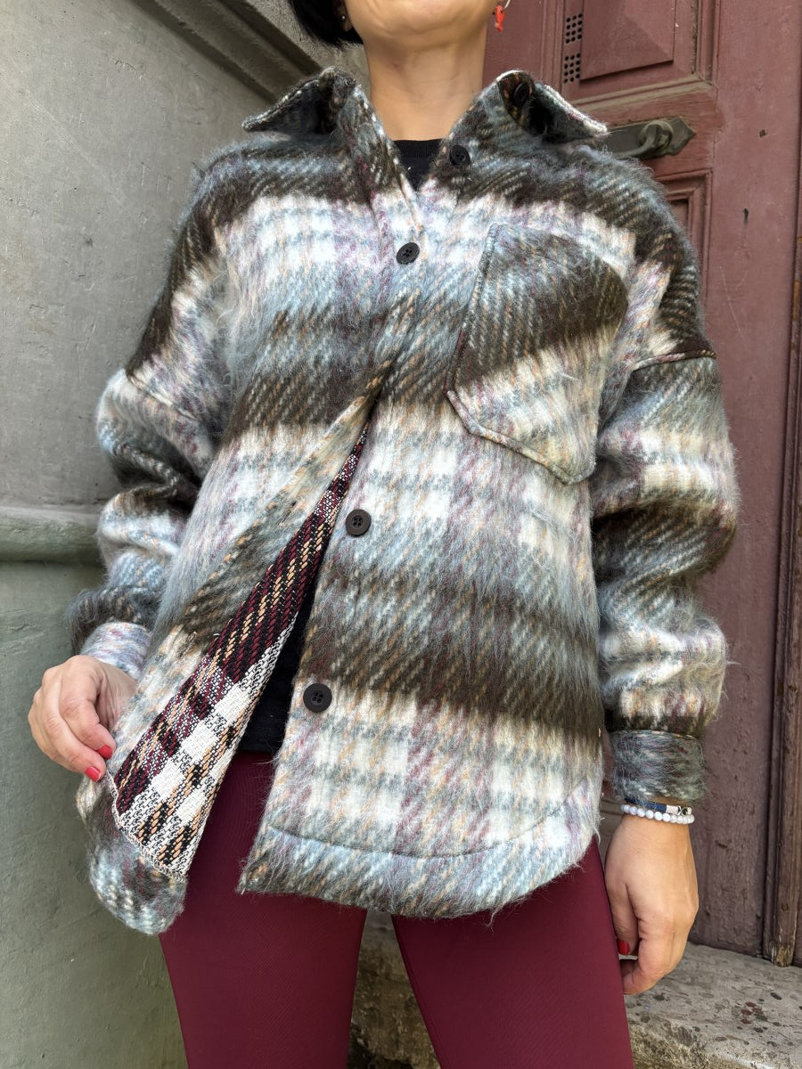 Yumuşak Dokulu Oversize Kadın Oduncu Gömlek – Cozy