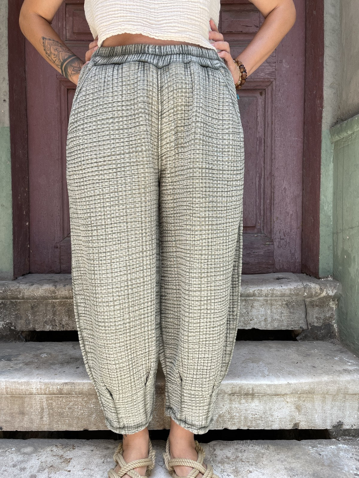 Bohem Müslin Taşlanmış Haki Kadın Pantolon