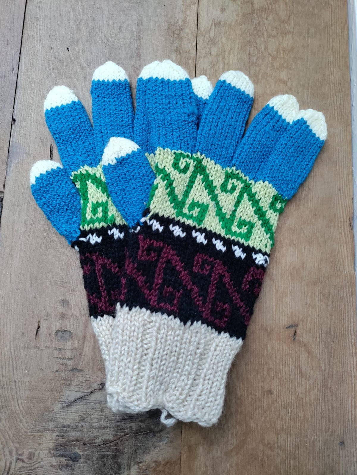 Bohem Etnik Desenli Yün Beyaz Mavi Eldiven