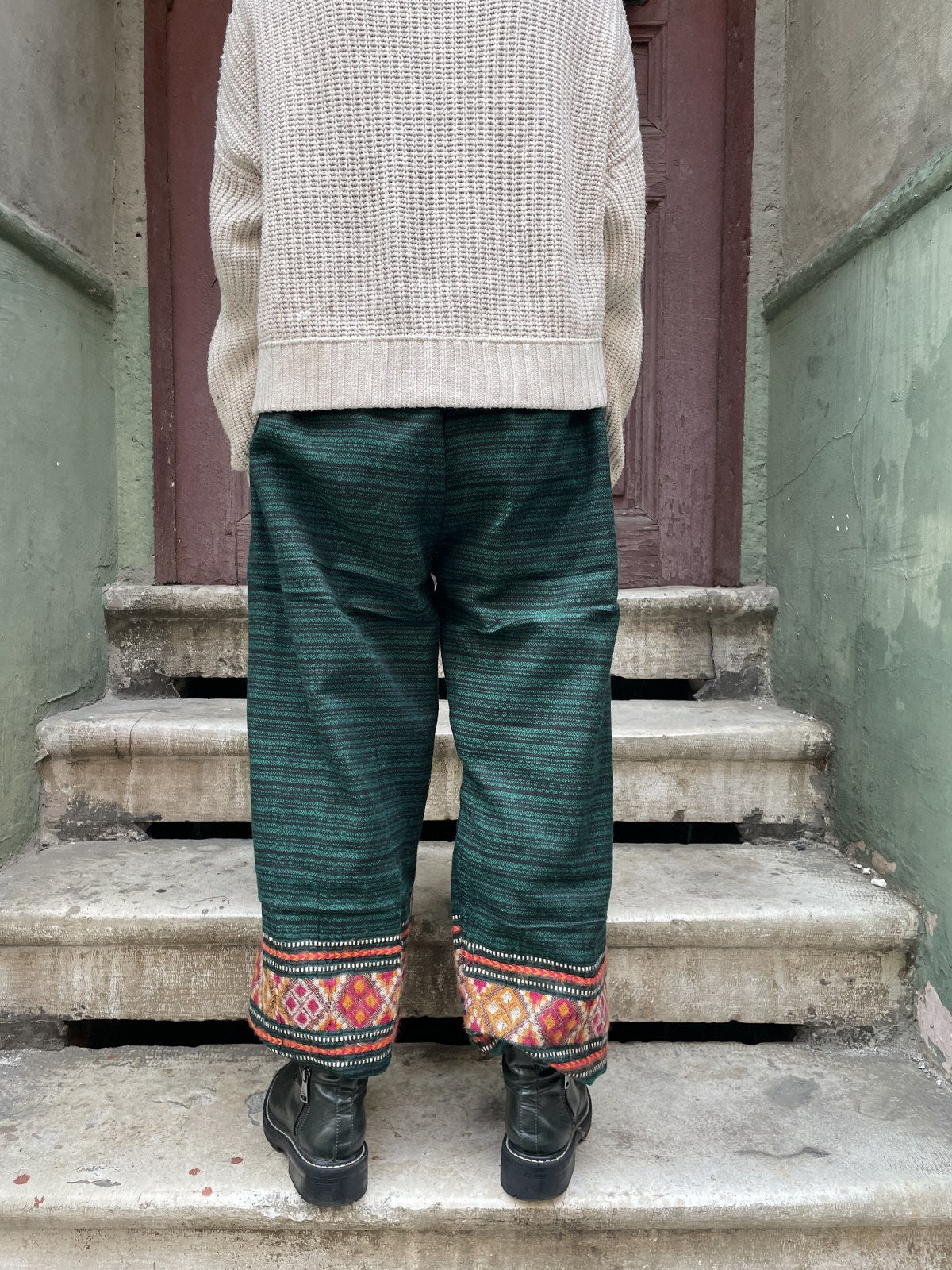 Unısex Çizgili Nepal Yün Petrol Siyah Pantolon