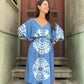 Bohem Batik Geniş V Yaka Uzun Mavi Beyaz Elbise