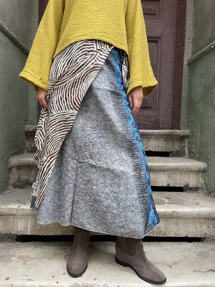 Bohem_Geometrik_Nepal_Cift_Taraflİ_Baglamal_ipek_Etek_Kahve_Mavi