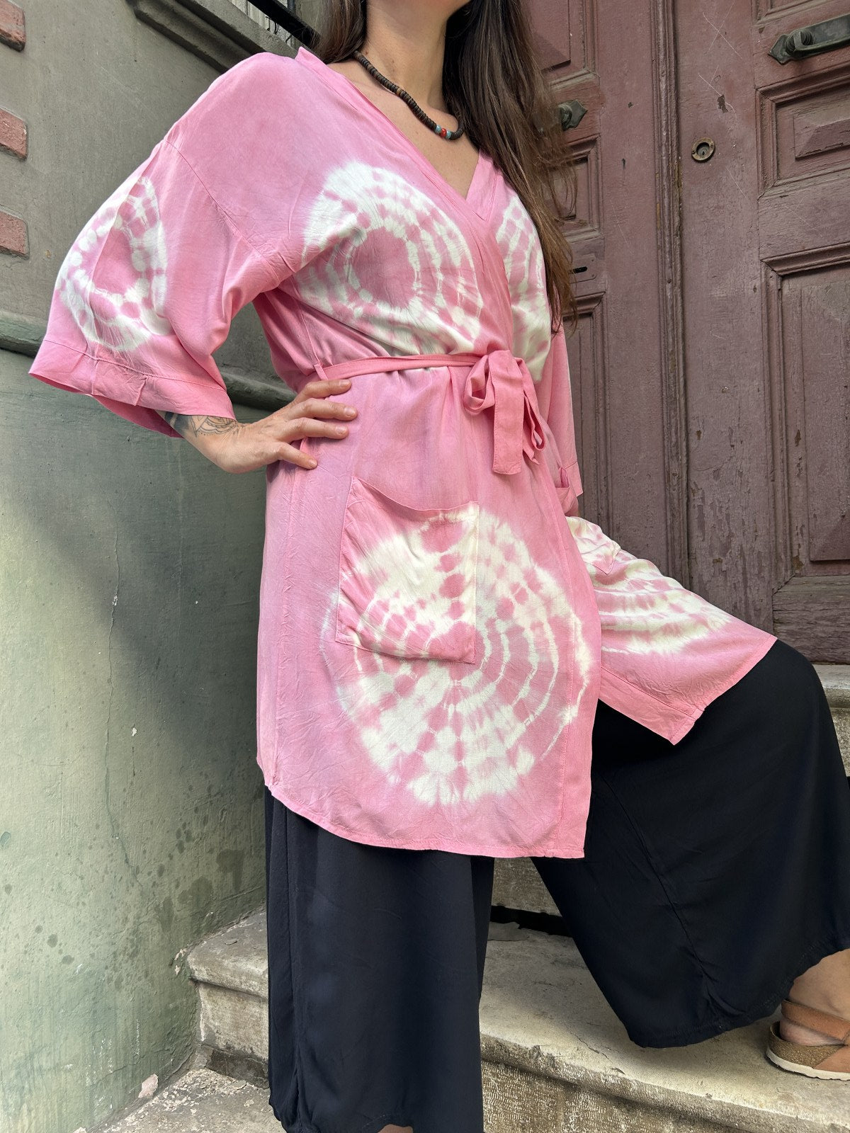 Bohem Batik desenli kimono, %100 viskon kumaştan el yapımı, M-XL bedenlere uygun, rahat ve şık bohem tarzda uzun kimono.