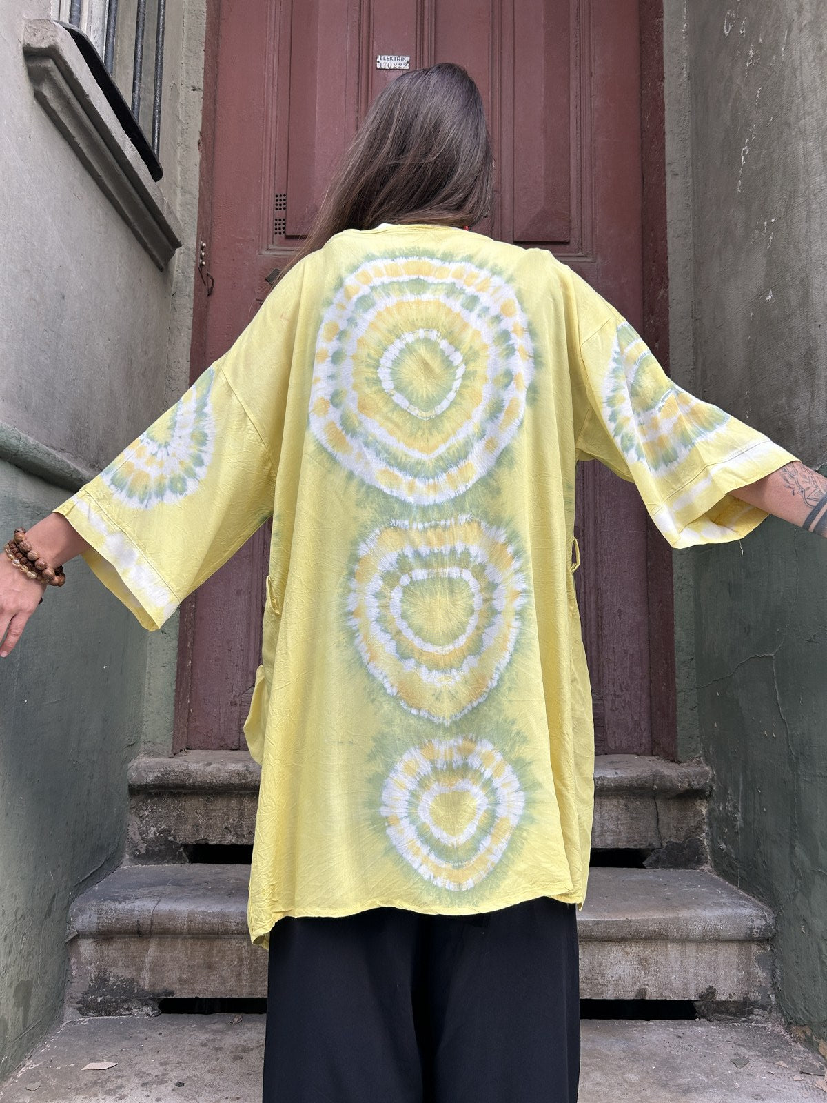 Bohem Batik desenli kimono, %100 viskon kumaştan el yapımı, M-XL bedenlere uygun, rahat ve şık bohem tarzda uzun kimono.