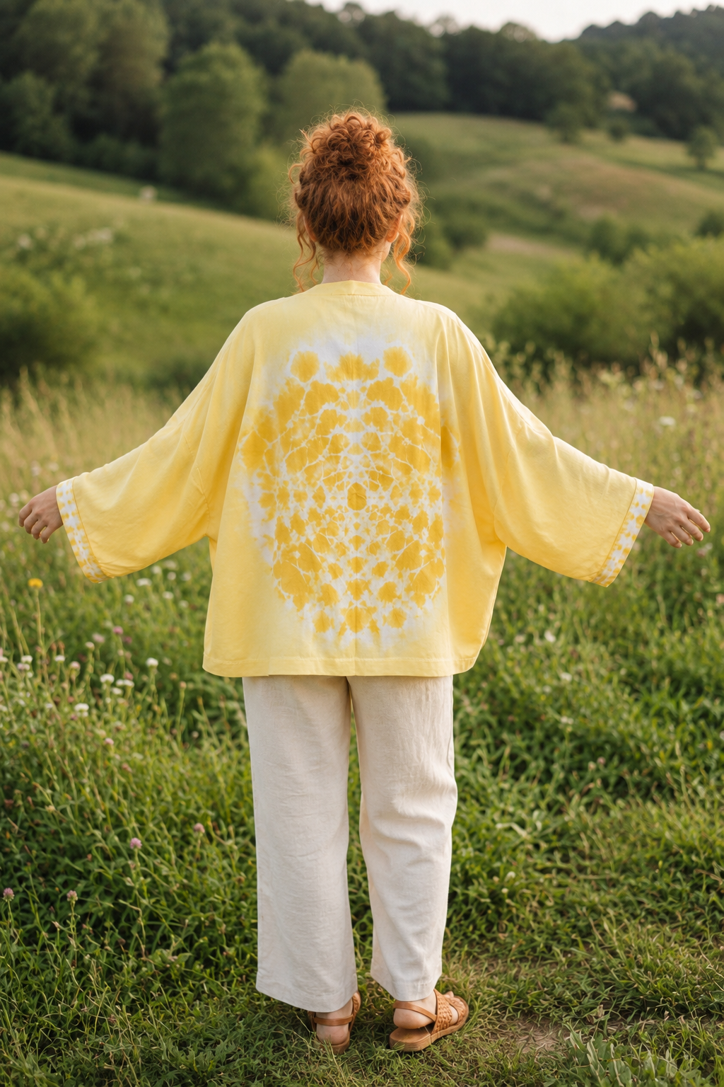 Lemon Glow Bohem Batik Kimono – El Boyama Desenli Salaş Kesim Kadın Kimono