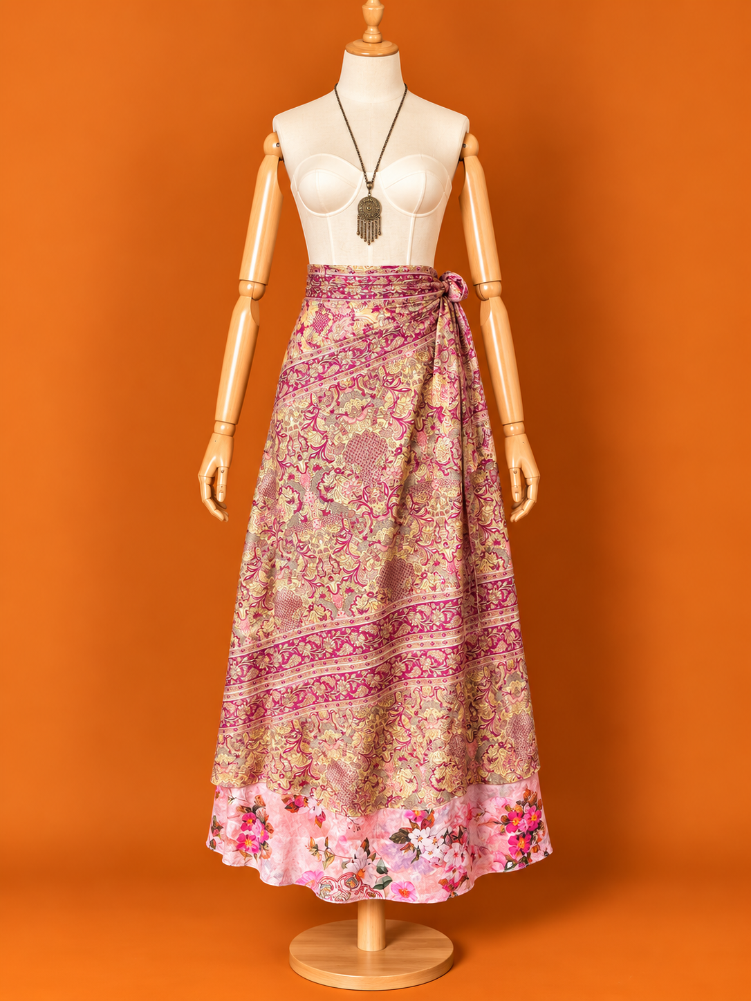 Çift Taraflı Uzun İpek Etek – Soft Pembe Desenli Bohem Sarong Etek ve Elbise
