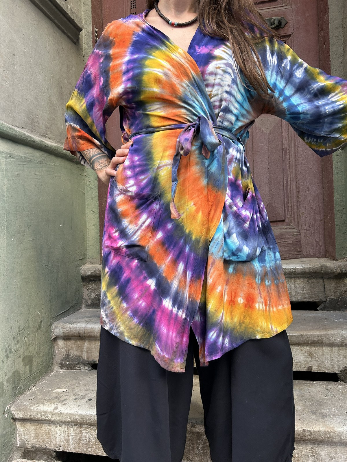 Unisex bohem batik kimono, %100 pamuk batik kumaştan el yapımı, standart beden, rahat ve şık bohem tarzda kimono.