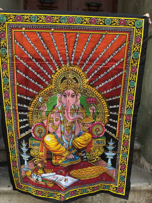 Nepal El Yapımı Ganesha ve Fil Desenli Duvar Örtüsü, Duvar Süsü - Bohem Tarz Dekorasyon