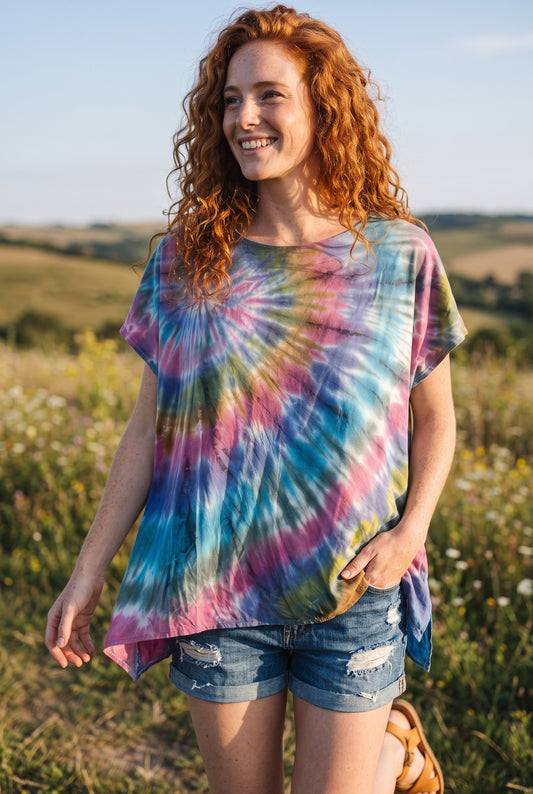 Spiral Batik Kadın Bluz  – Oversize Rahat Kesim – El Boyama Desenli