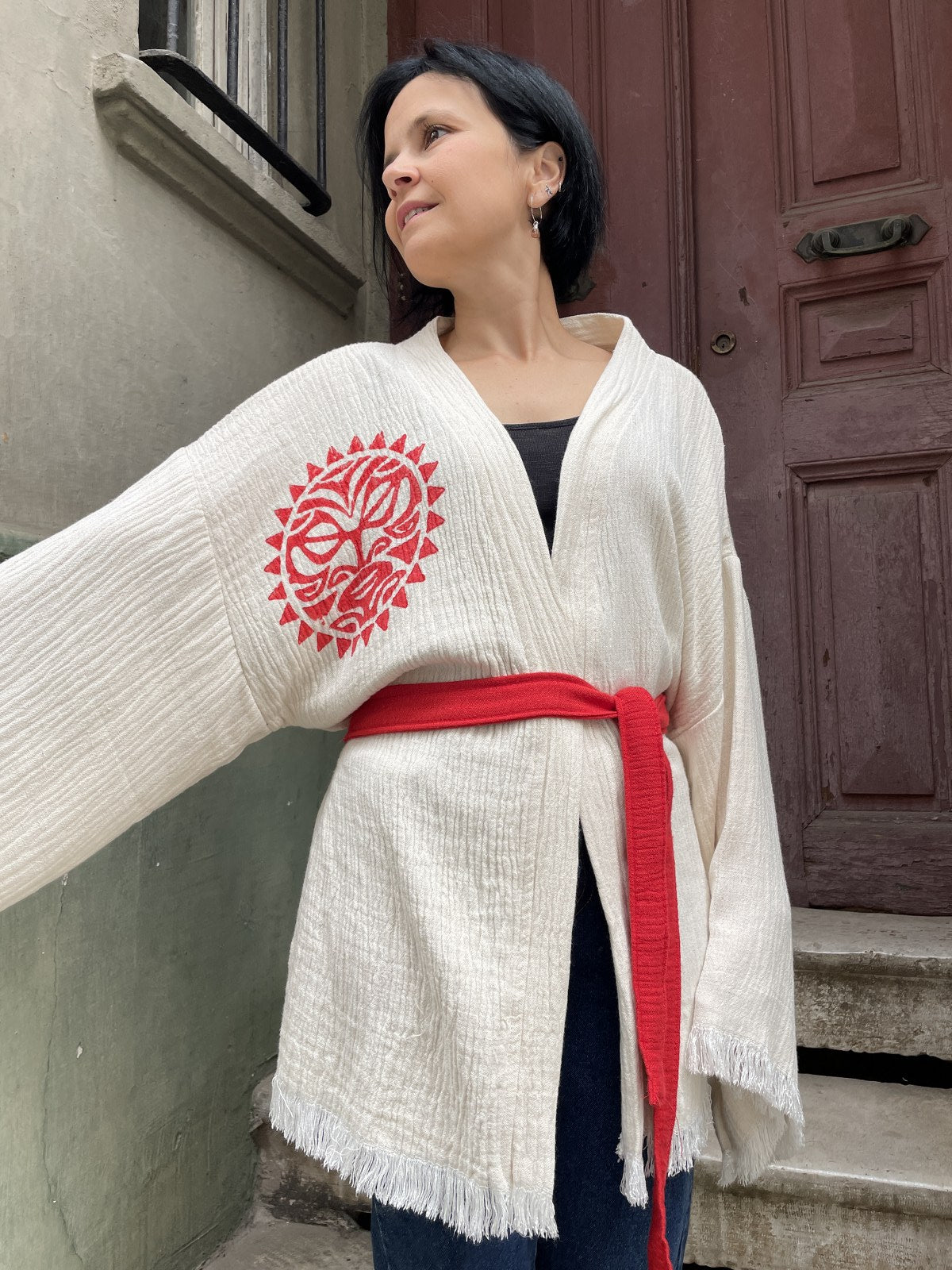 Kırmızı Güneş Desenli Kadın Müslin Kimono
