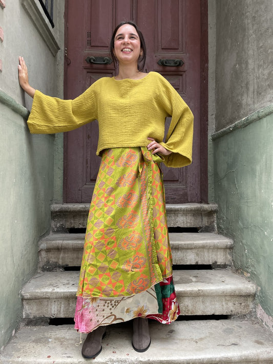 Nepal İpek Çift Taraflı Bağlamalı Etek – Yeşil Sarı Desenli