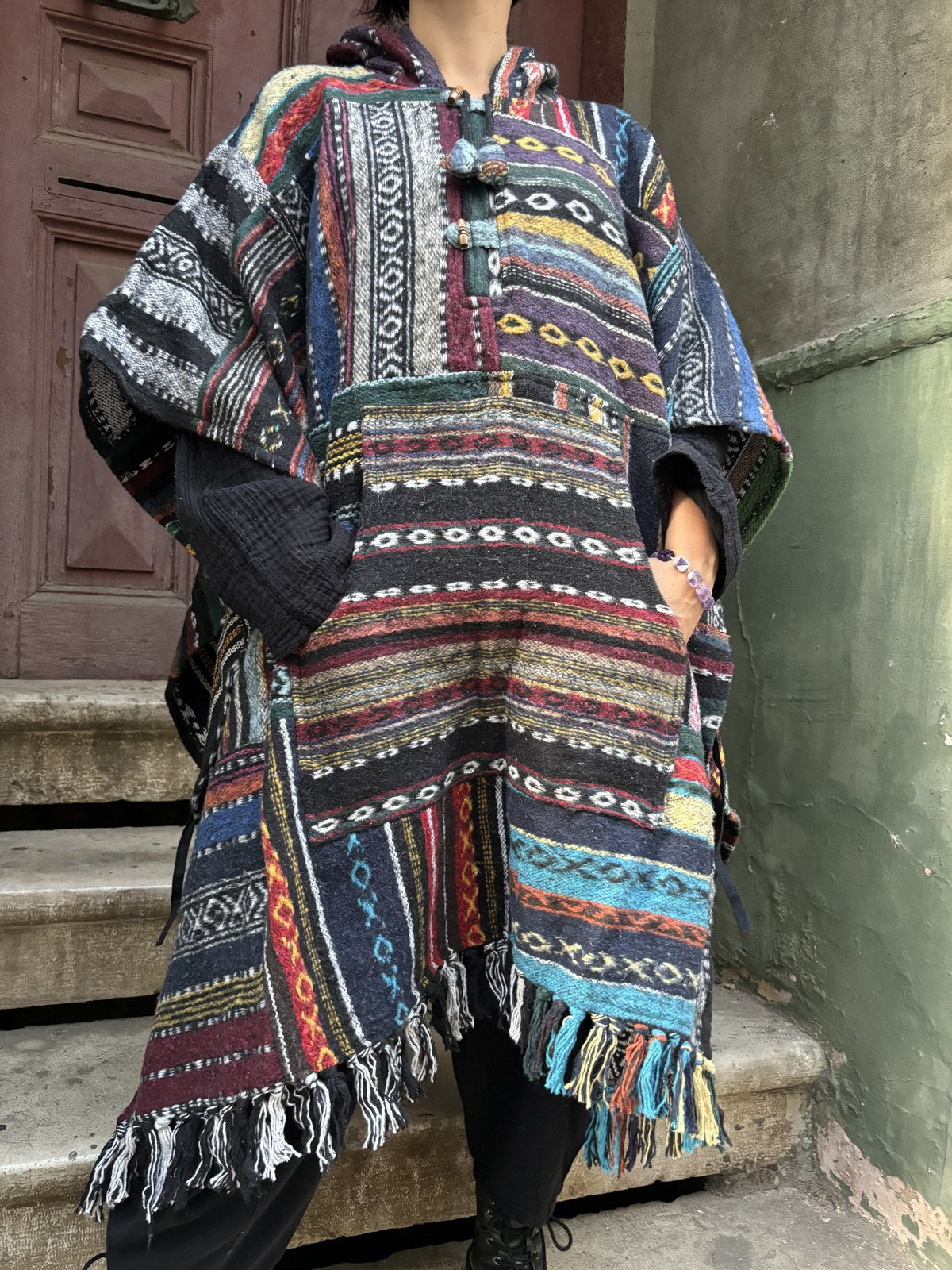 Unisex El Yapımı Patchwork Nepal Baja Gheri Kapüşonlu Panço