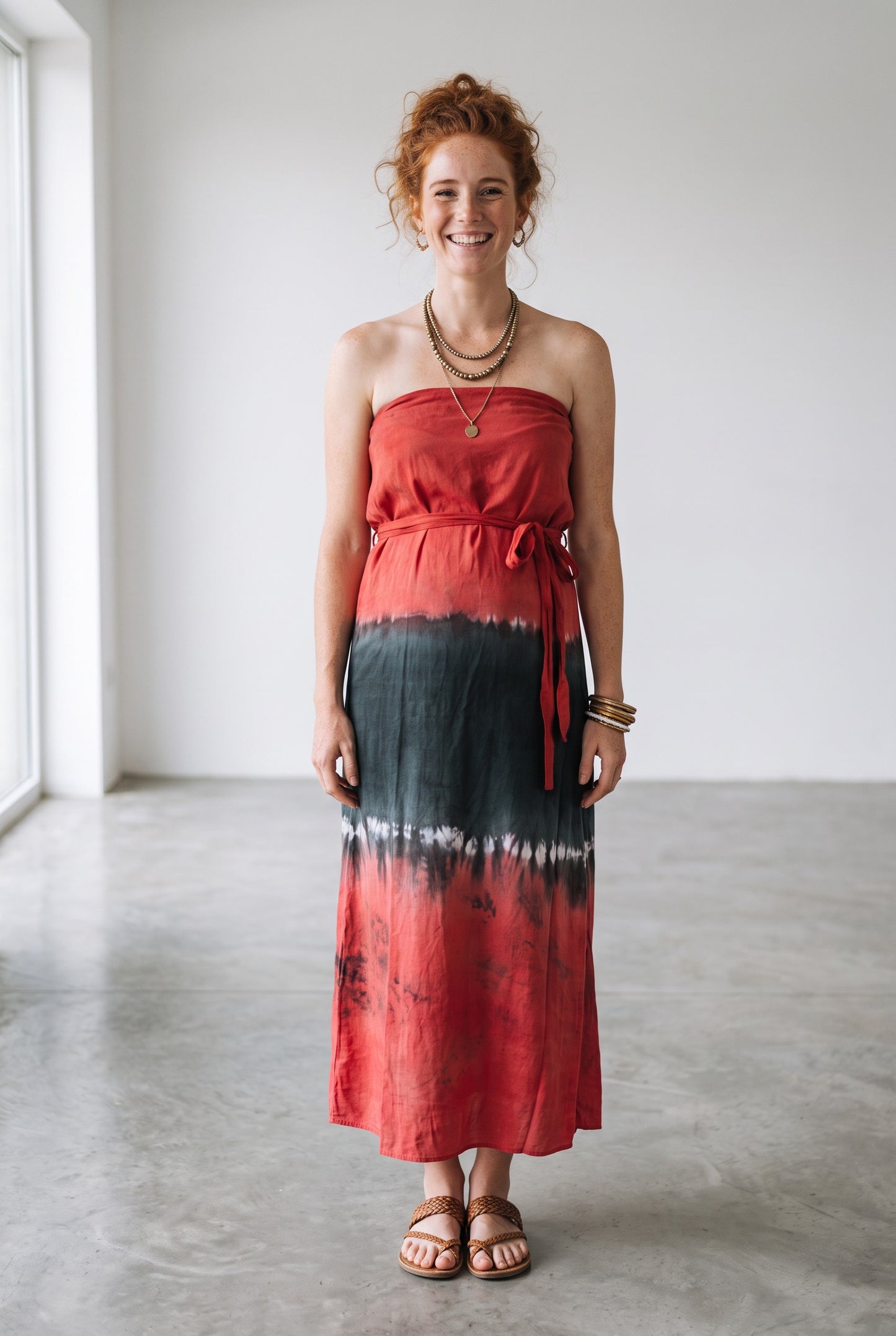 Siyah Kırmızı Batik Sarong – Viskon Çok Amaçlı Sarong Etek & Elbise