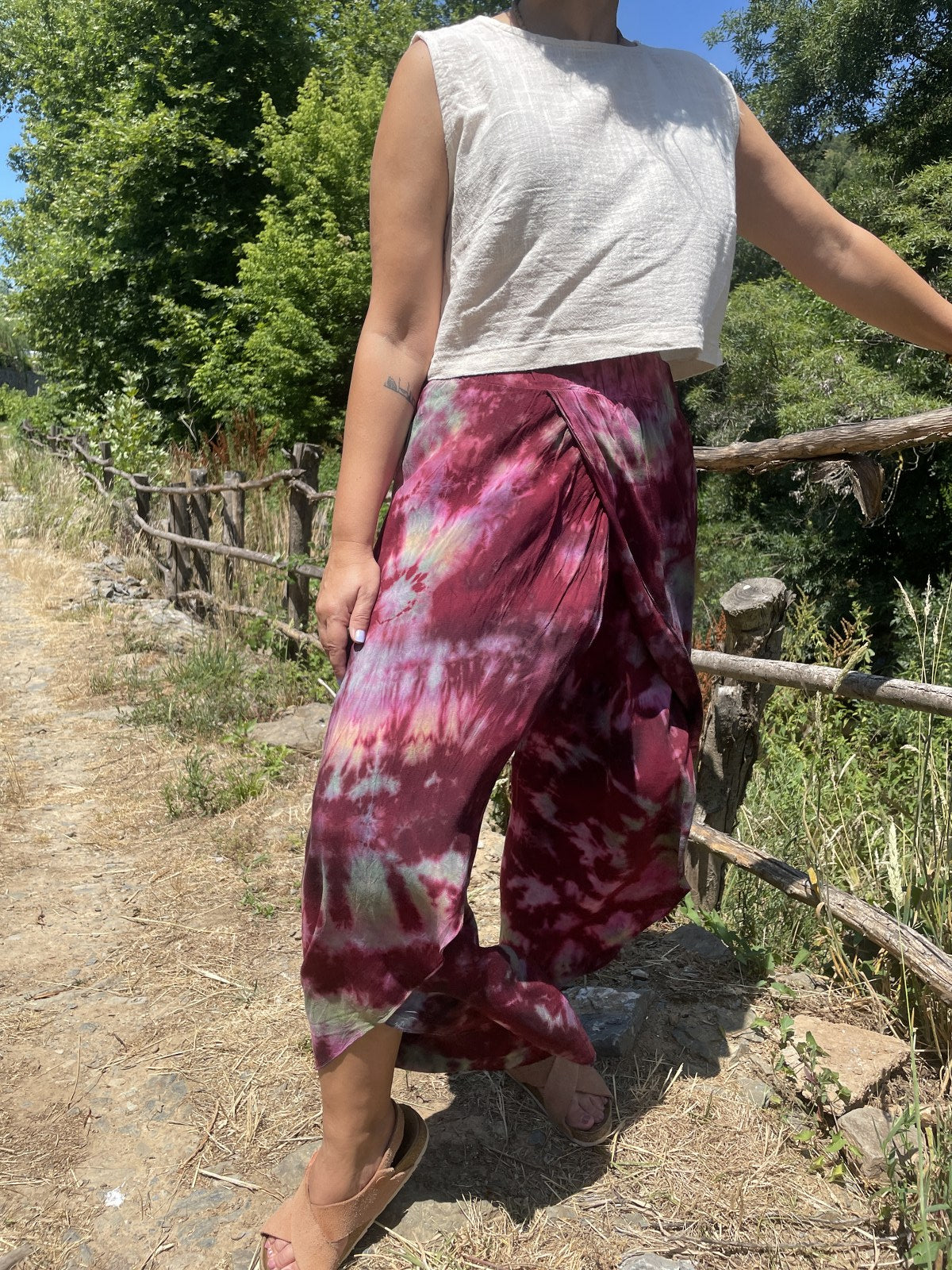 Bohem Kadın Batik Tasarım Şalvar Pantolon – Etek Görünümlü – Renkli