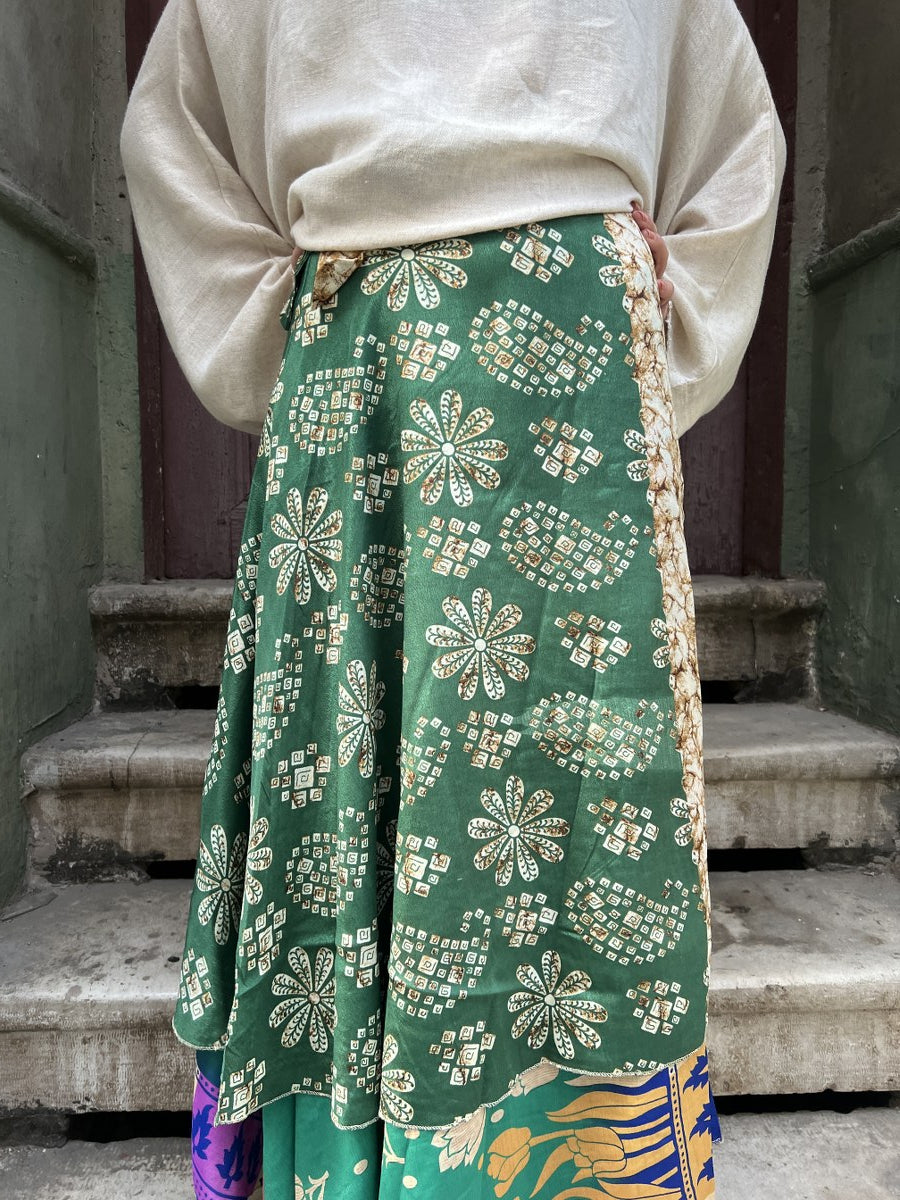Nepal Çift Taraflı İpek Etek – Yeşil Desenli, El Yapımı, Bohem Tarz