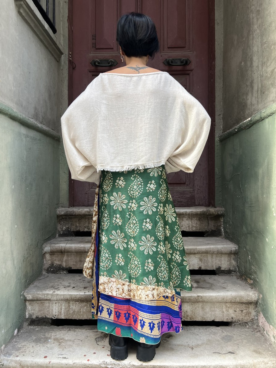 Nepal Çift Taraflı İpek Etek – Yeşil Desenli, El Yapımı, Bohem Tarz