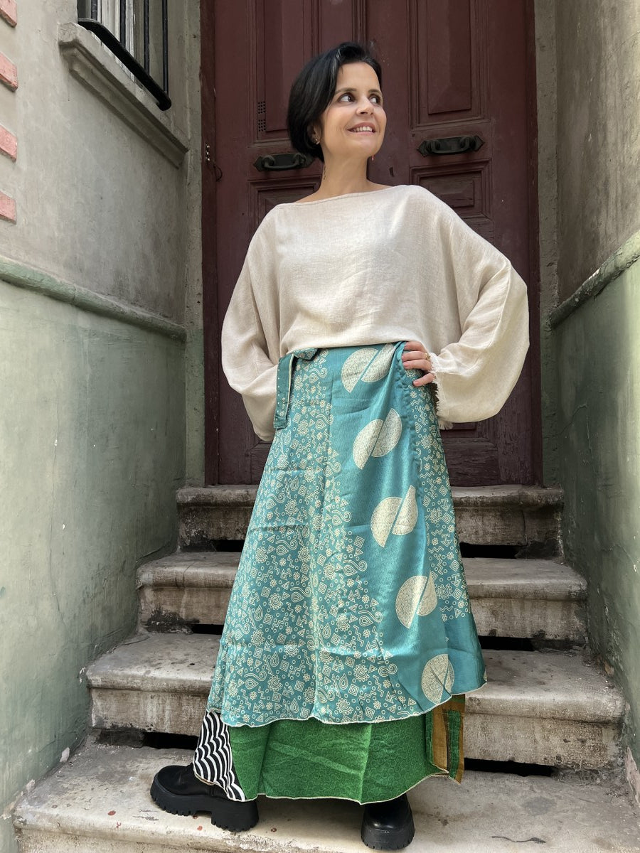 Nepal Çift Taraflı İpek Etek – El Yapımı, Yeşil Desenli