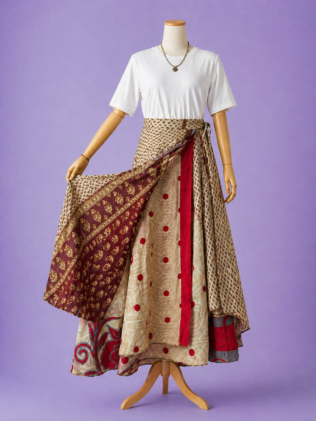 Çift Taraflı Bağlamalı İpek Etek Sarong – Bordo Bej Desenli (Nepal)