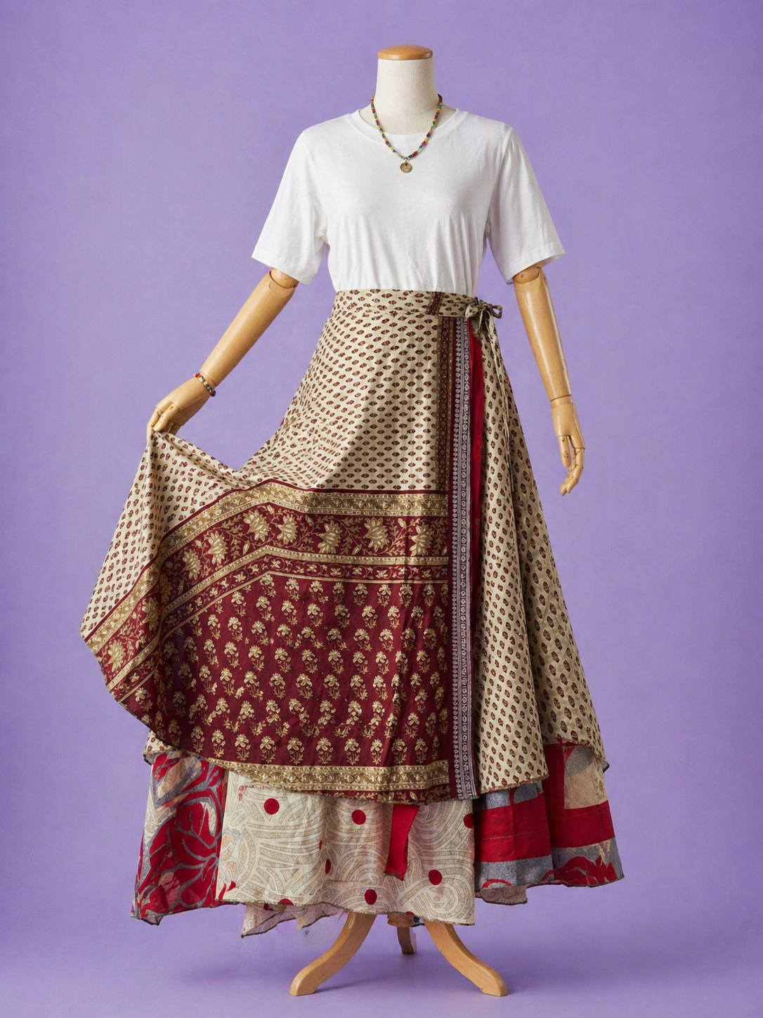 Çift Taraflı Bağlamalı İpek Etek Sarong – Bordo Bej Desenli (Nepal)