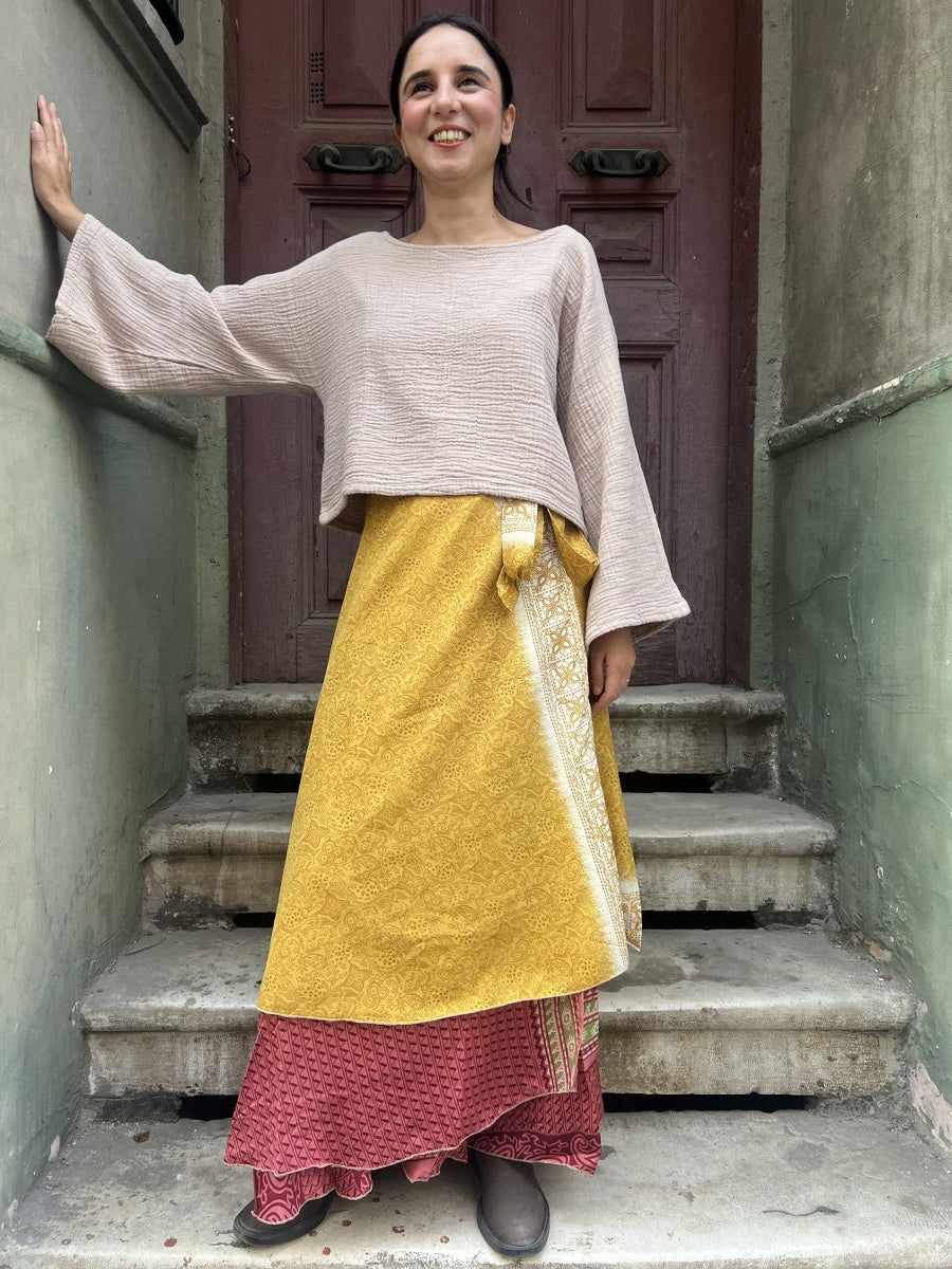 Nepal İpek Çift Taraflı Bağlamalı Etek – Sarı Desenli