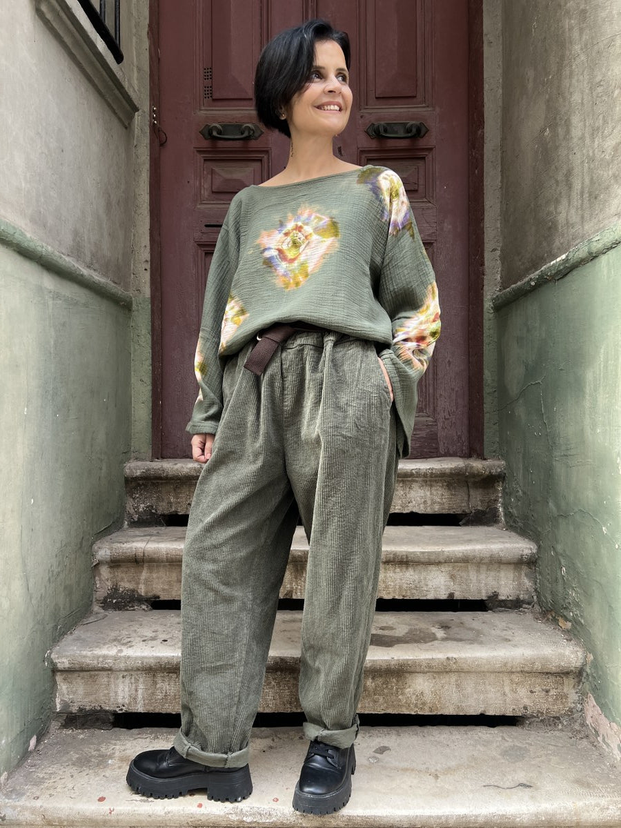 Kadın Kadife Pantolon Haki – Belden Lastikli, Cepli, Özel Kemerli