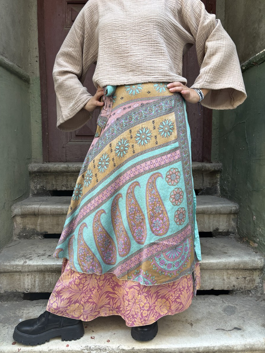 Paisley Desenli Çift Taraflı İpek Etek – El Yapımı